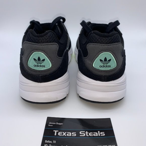 Yung 96 Black Mint